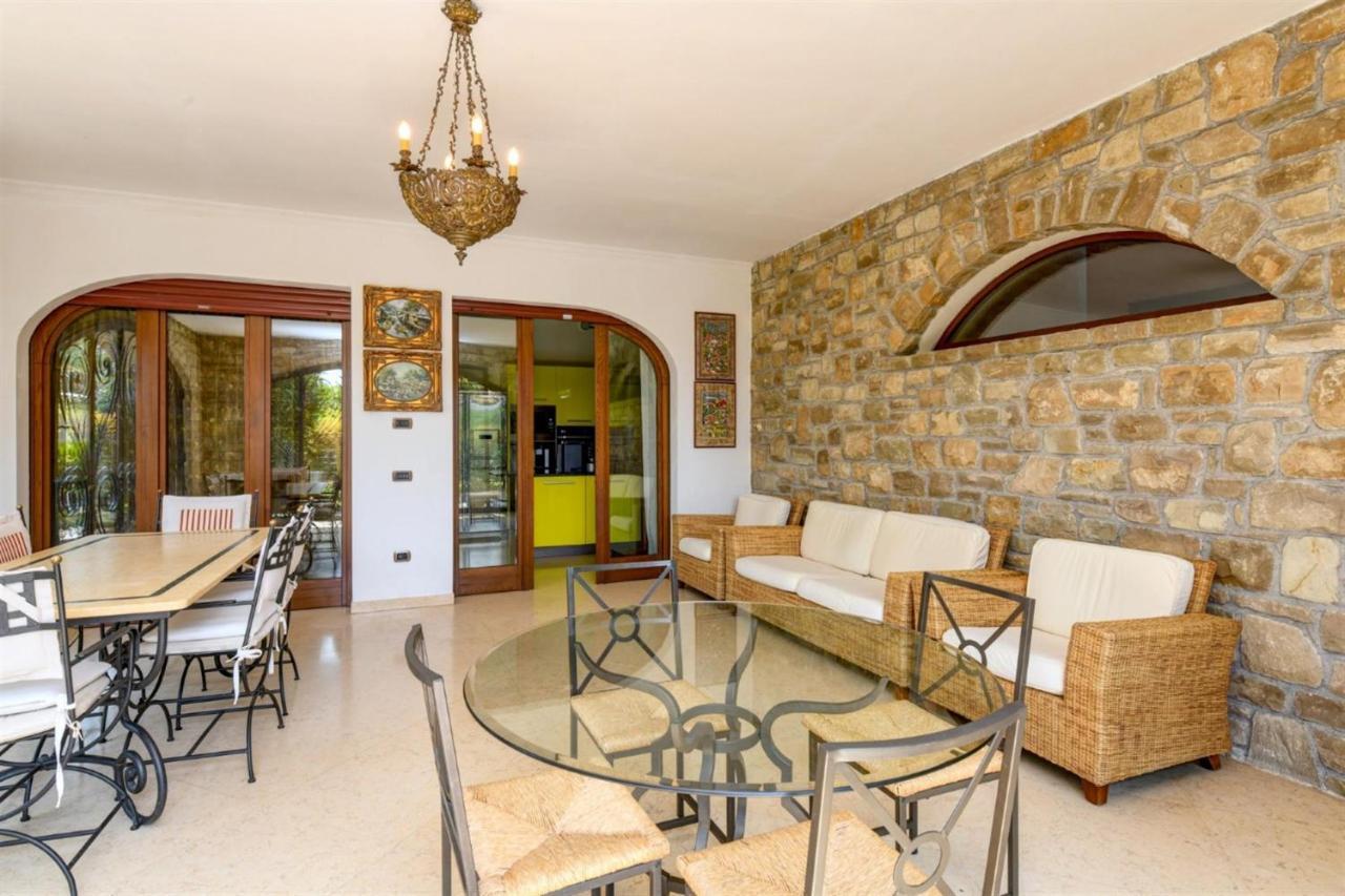 Moniga del Garda Private Luxury Villa With Pool מראה חיצוני תמונה