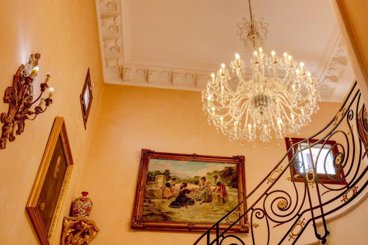 Moniga del Garda Private Luxury Villa With Pool מראה חיצוני תמונה