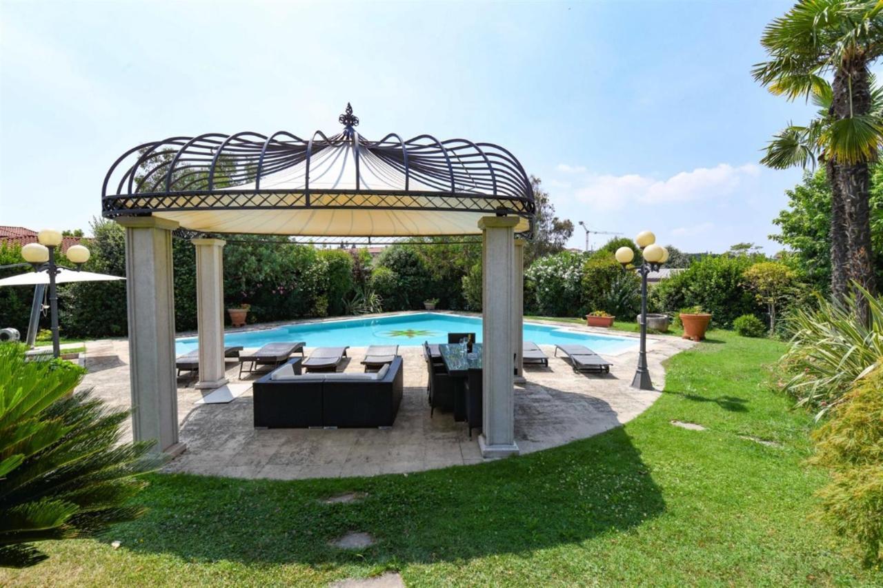 Moniga del Garda Private Luxury Villa With Pool מראה חיצוני תמונה