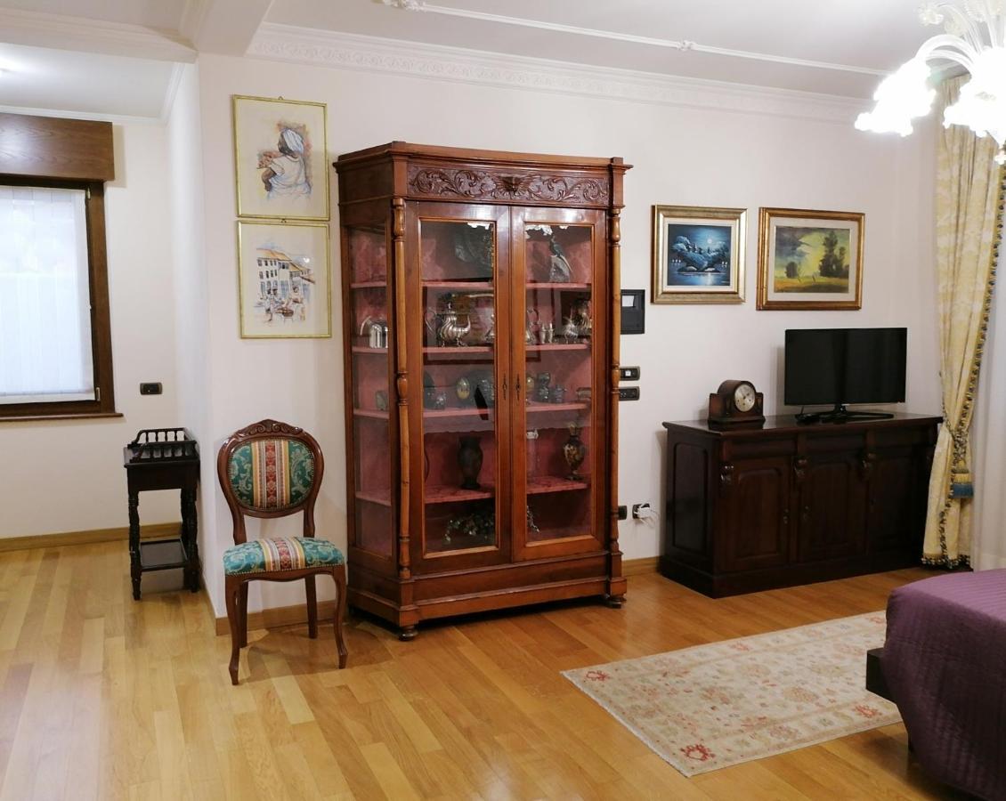 Moniga del Garda Private Luxury Villa With Pool מראה חיצוני תמונה