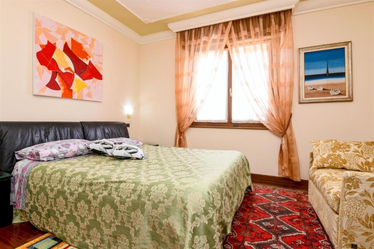 Moniga del Garda Private Luxury Villa With Pool מראה חיצוני תמונה