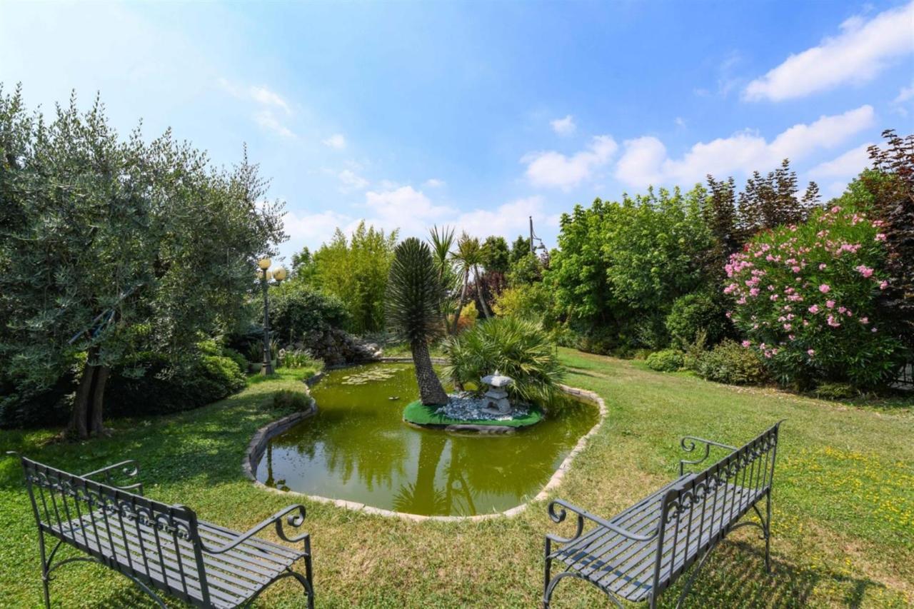 Moniga del Garda Private Luxury Villa With Pool מראה חיצוני תמונה